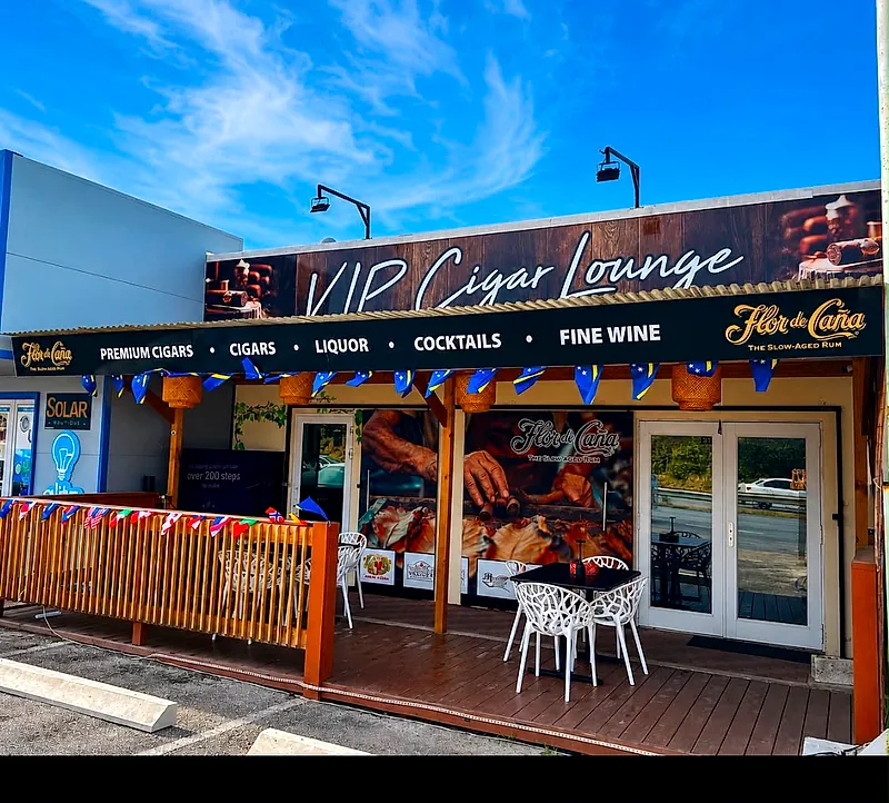 The VIP Cigar Lounge storefront on Fokkerweg in Willemstad, Curaçao